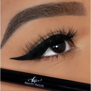 Beauty Vaulte Eyeliner